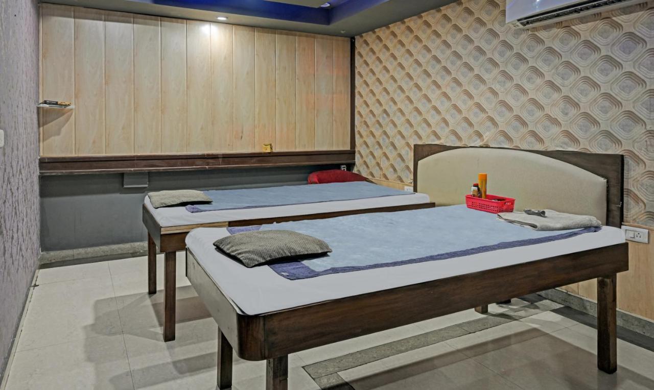 Itsy Hotels Auzone & Spa Chandīgarh Exterior foto