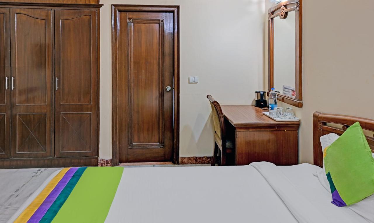 Itsy Hotels Auzone & Spa Chandīgarh Exterior foto