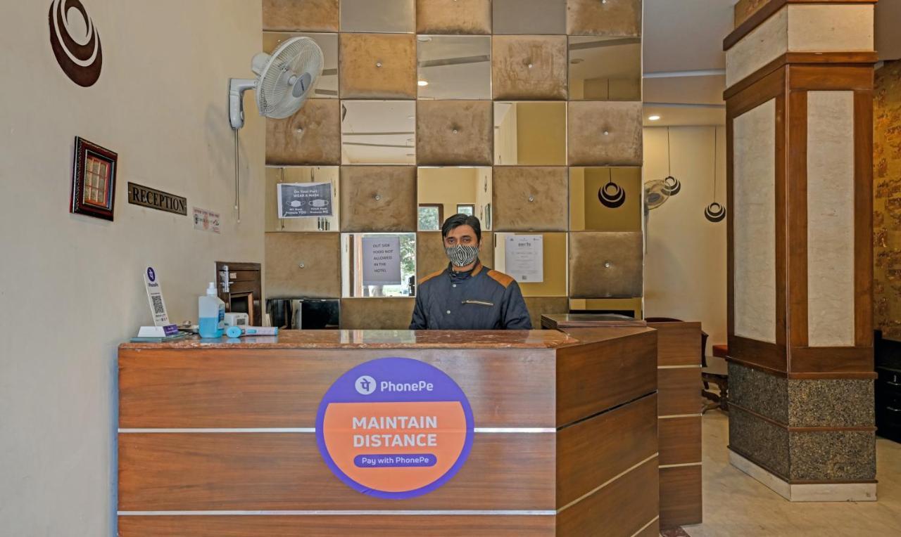 Itsy Hotels Auzone & Spa Chandīgarh Exterior foto